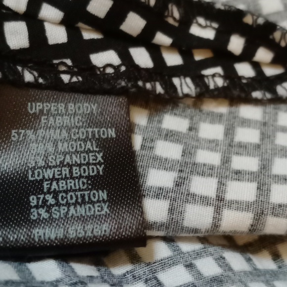 EXPRESS DRESS WITH BLACK AND WHITE CHECK SKIRT, SIZE 2 - Picture 10 of 10